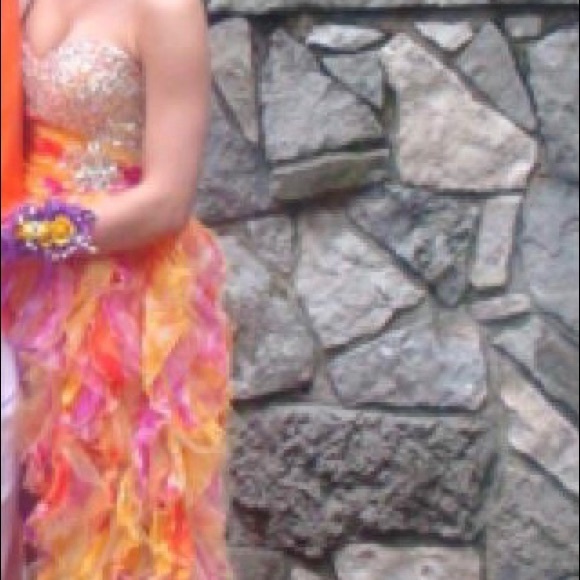 Prom Dress - Picture 6 of 7